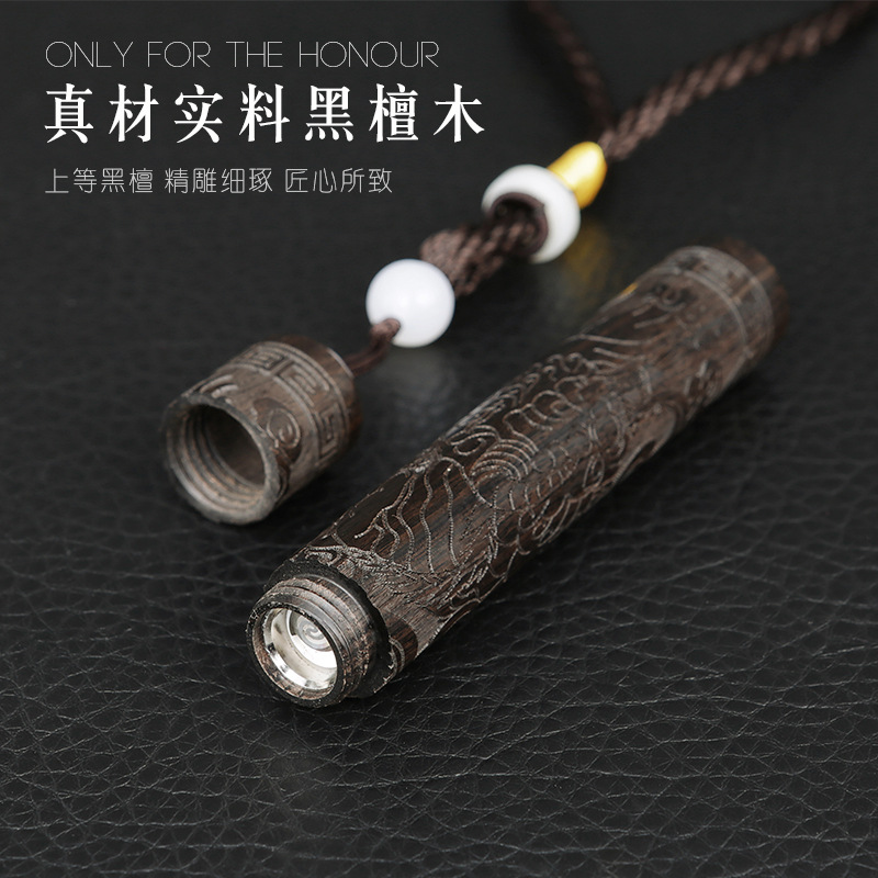 Retro Sandalwood USB Charging Electronic Lighter Induction Design detail 4 Retro Sandalwood USB Charging Electronic Lighter Induction Design detail 4