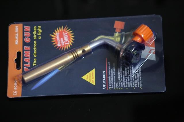 Chef Brulee Blowtorch Jet Flame Torch for Cooking Soldering and Welding KLL-7001 Gas Torch Lighter detail 4 Chef Brulee Blowtorch Jet Flame Torch for Cooking Soldering and Welding KLL-7001 Gas Torch Lighter detail 4