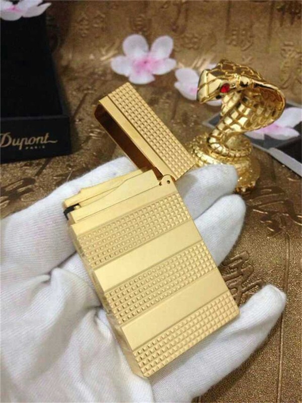 S.T Memorial Dupont Lighter New in Box TH15 Serial Bright Sound detail 9