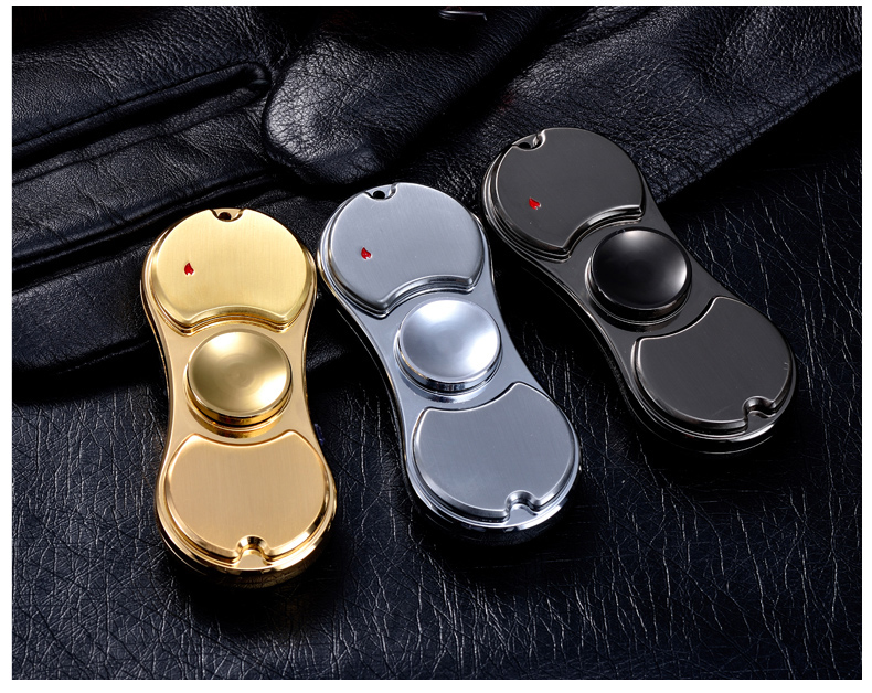 LED Finger Spinner USB Rechargeable Windproof Lighter Metal Multifunction Gift detail 12