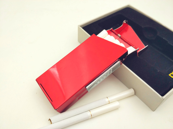 Slim Cigarette Case with USB Charging Lighter Aluminum Alloy for Women DH886