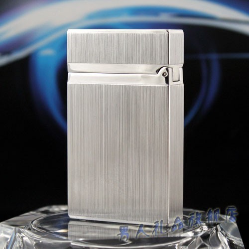 S.T Dupont Lighter Bright Sound New in Box Serial C159 detail 7
