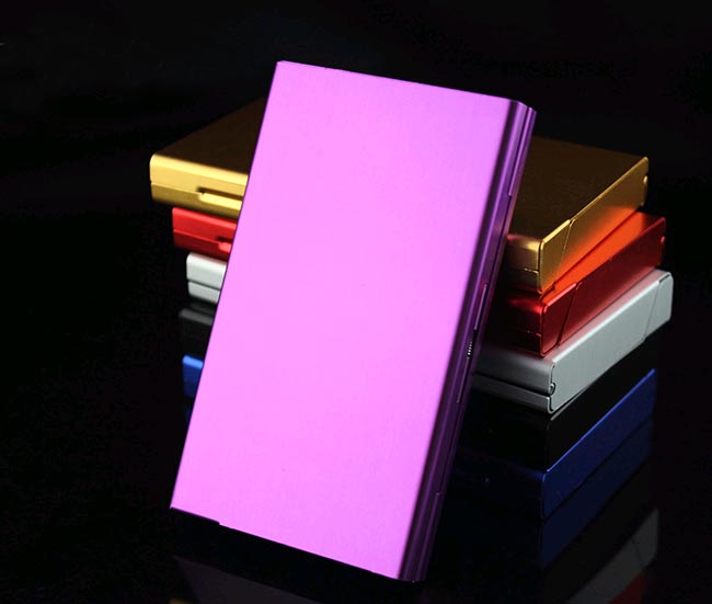 Lighter cigarette case for women 20 cigarettes pack cigarette case Lighter Lighter cigarette case for women 20 cigarettes pack cigarette case Lighter