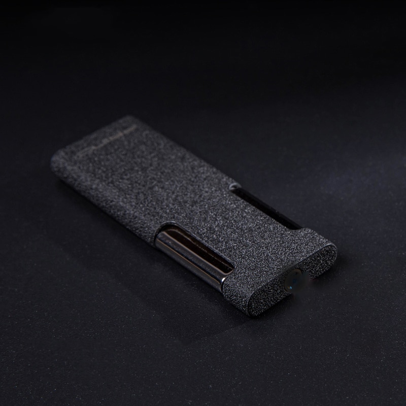 1pc New metal windproof lighter gas lighter crative ultrathin multicolor lighter with box (Random color) 1pc 2017 New metal windproof lighter gas lighter crative ultrathin multicolor lighter with gift box (Random color)