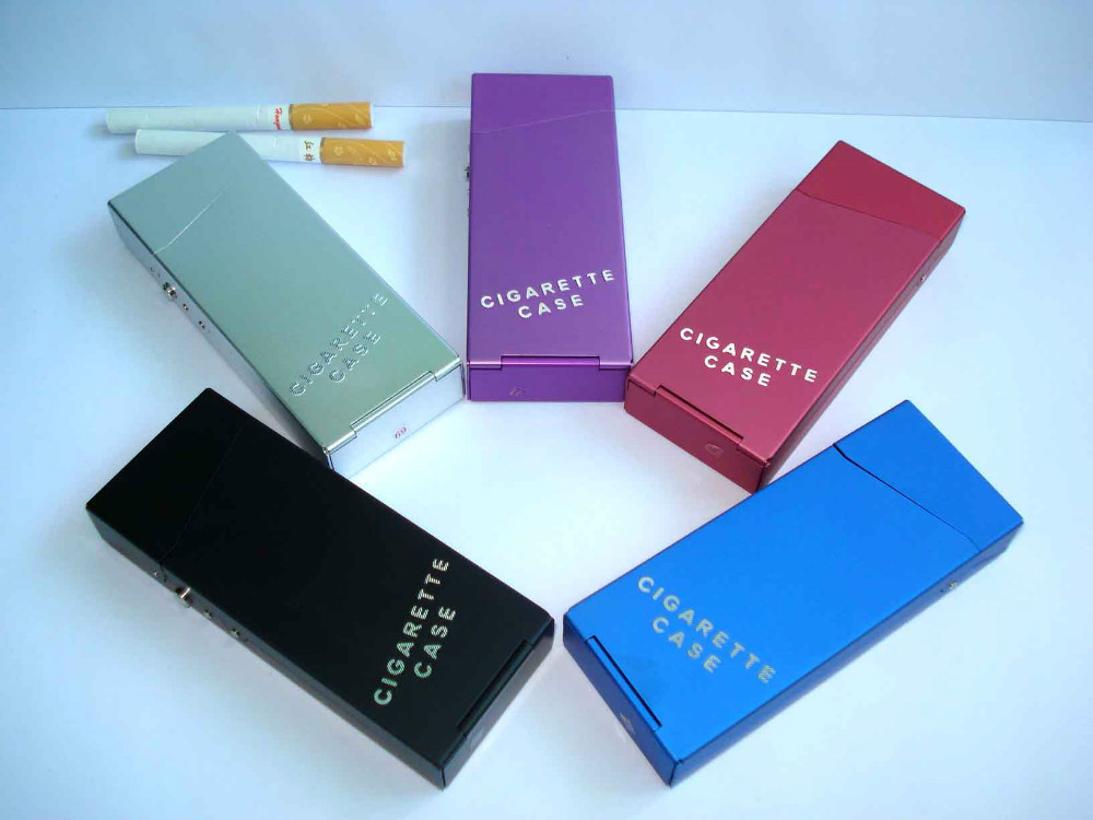 Lady cigarette case for 10 cigarettes pack Lady cigarette case for 10 cigarettes pack