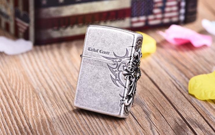 Free transportation Han edition ancient silver cigarette lighter side set auger cross Free transportation Han edition ancient silver cigarette lighter side set auger cross