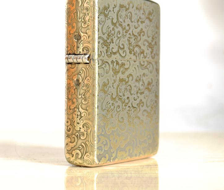 Free shipping windproof lighters Pure copper carved five surface etching Ryukyu YunLongWen Free shipping windproof lighters Pure copper carved five surface etching Ryukyu YunLongWen