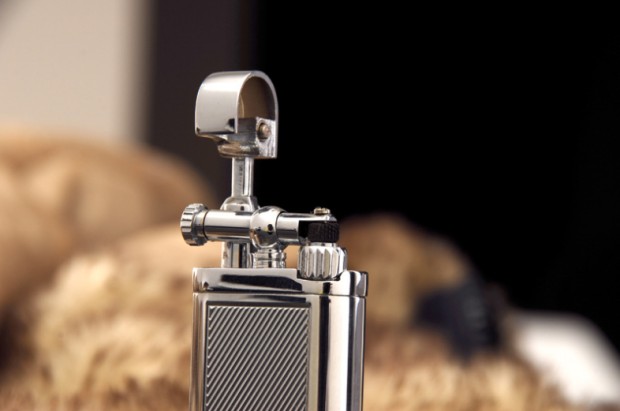 Pipe lighter explosion of creative metal wind and air inflatable Pipe lighter 2017 new explosion of creative metal wind and air inflatable