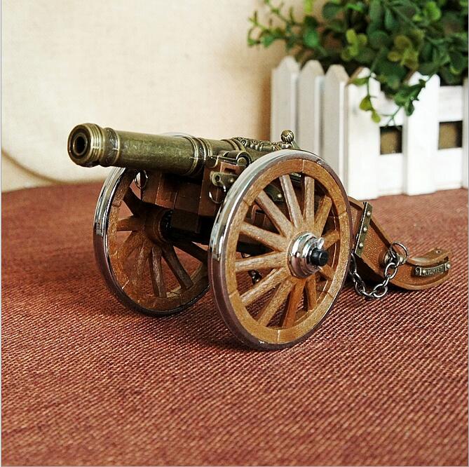 Metal cigarette lighter towed howitzer model military handmade souvenirs nostalgia retro ornaments s Metal cigarette lighter towed howitzer model military handmade souvenirs nostalgia retro ornaments gifts