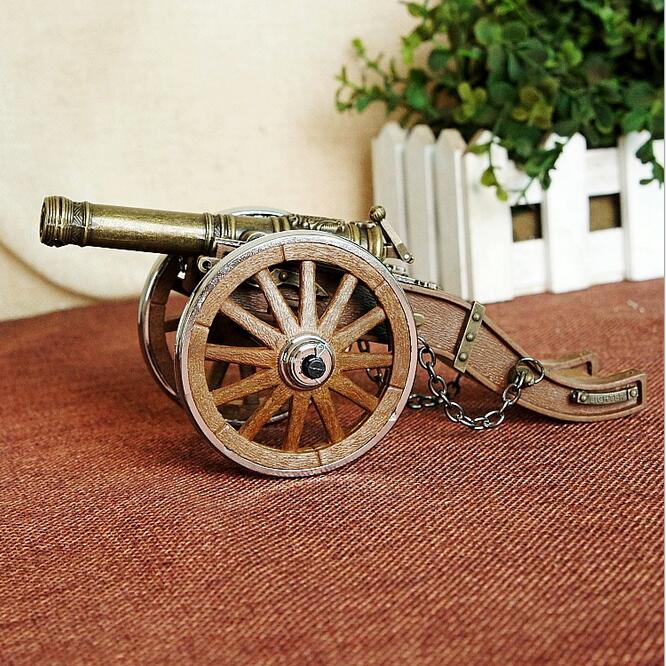 Metal cigarette lighter towed howitzer model military handmade souvenirs nostalgia retro ornaments s Metal cigarette lighter towed howitzer model military handmade souvenirs nostalgia retro ornaments gifts