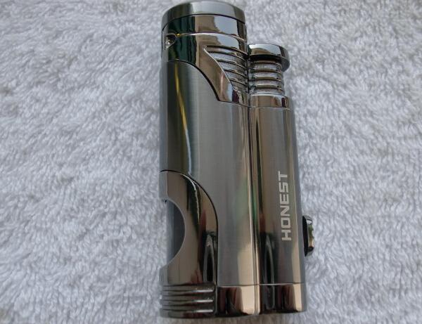 2015 s Honest New Golden Tiger on the 1st Double Torch lighters drill smoking pipe lighter fashion jet lighter 2015 hot sales Honest New Golden Tiger on the 1st Double Torch lighters drill smoking pipe lighter fashion jet lighter