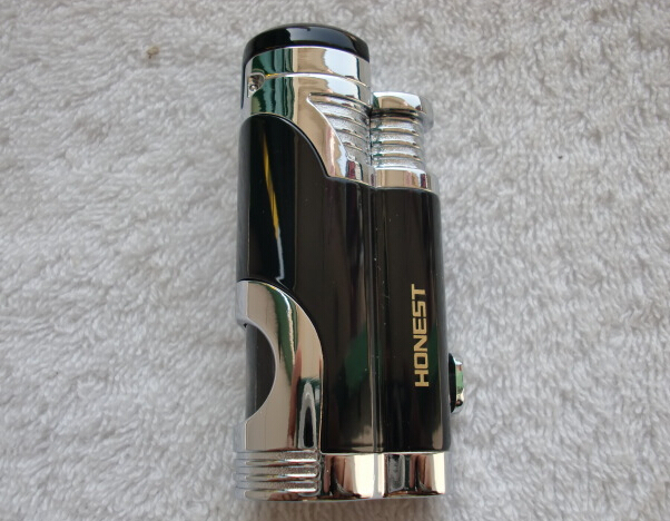 2015 s Honest New Golden Tiger on the 1st Double Torch lighters drill smoking pipe lighter fashion jet lighter 2015 hot sales Honest New Golden Tiger on the 1st Double Torch lighters drill smoking pipe lighter fashion jet lighter