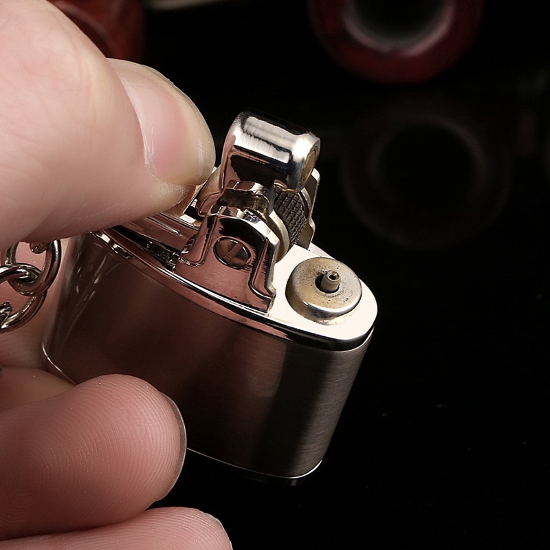 15pcs/lot Cool quality Butane gas windproof lighter with box 4 colors best s for men gas lighter 15pcs/lot Cool quality Butane gas windproof lighter with box 4 colors best gifts for men gas lighter