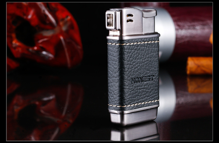 10pcs/lot leather metal plasma lighter side fire design butane lighter encendedor gadgets for men with box isqueiro 10pcs/lot 2017 leather metal plasma lighter side fire design butane lighter encendedor gadgets for men with gift box isqueiro