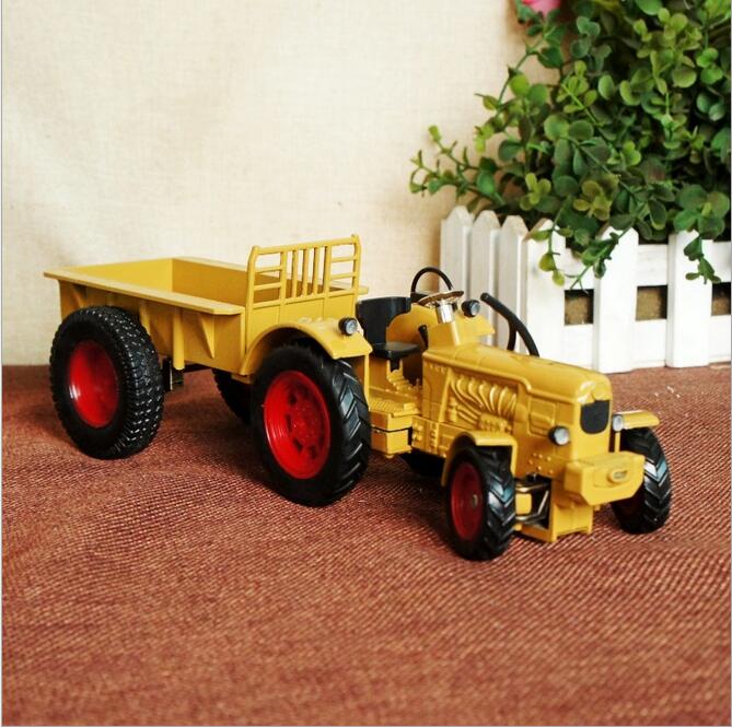Yellow agricultural hanging type large tractor model toys with lighter metal crafts creative car decoration 25*8.5*8cm Yellow agricultural hanging type large tractor model toys with lighter metal crafts creative car decoration 25*8.5*8cm