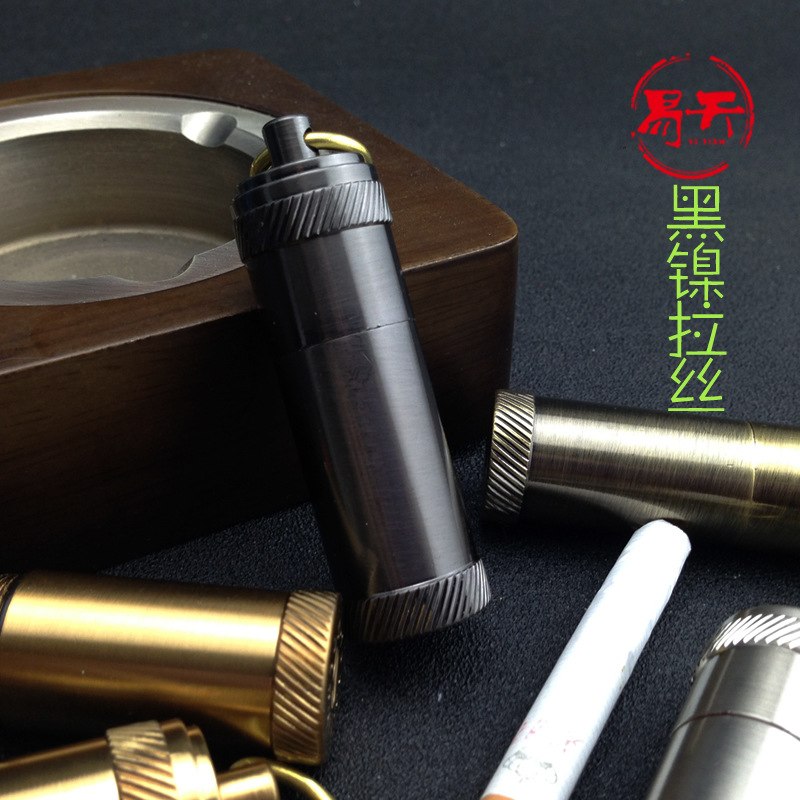 Retro vintage mini kerosene lighter,Portable personality gasoline lighter, pendant 623 Retro vintage mini kerosene lighter,Portable personality gasoline lighter,Gadgets pendant 623