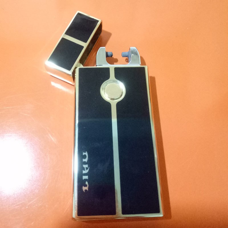 New USB Electronic Cigarette Pulse Lighter Windproof Burner Arc Plasma Fireball Electric Rechargeable Lighter Cigarette in 1 Sec New USB Electronic Cigarette Pulse Lighter Windproof Burner Arc Plasma Fireball Electric Rechargeable Lighter Cigarette in 1 Sec