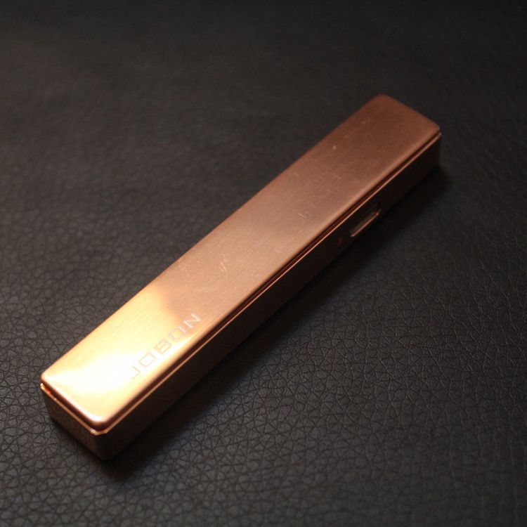 50PCS/LOT Usb charging state in ultra-thin windproof metal usb lighters electronic cigarette lighter for men fashion 50PCS/LOT Usb charging state in ultra-thin windproof metal usb lighters electronic cigarette lighter for men fashion gift