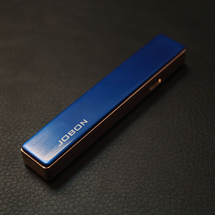 50PCS/LOT Usb charging state in ultra-thin windproof metal usb lighters electronic cigarette lighter for men fashion 50PCS/LOT Usb charging state in ultra-thin windproof metal usb lighters electronic cigarette lighter for men fashion gift