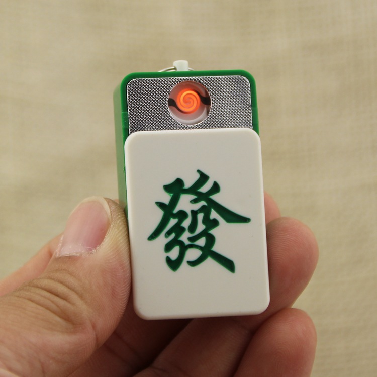2PCS/LOT Creative Mahjong Shape USB Charging Key Pendant Electronic Cigar Lighter 2PCS/LOT Creative Mahjong Shape USB Charging Key Pendant Electronic Cigar Lighter