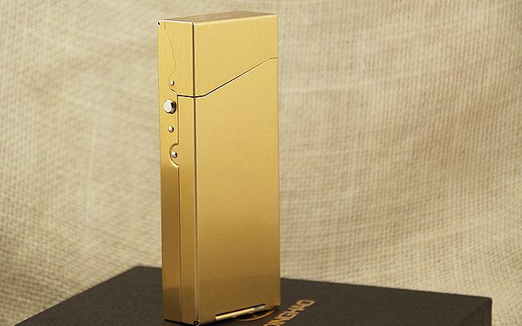 2PCS/LOT Packed 18pcs Extended Aluminum Alloy Cigarette Case with USB Electronic Rechargeable Cigar Lighter 2PCS/LOT Packed 18pcs Extended Aluminum Alloy Cigarette Case with USB Electronic Rechargeable Cigar Lighter