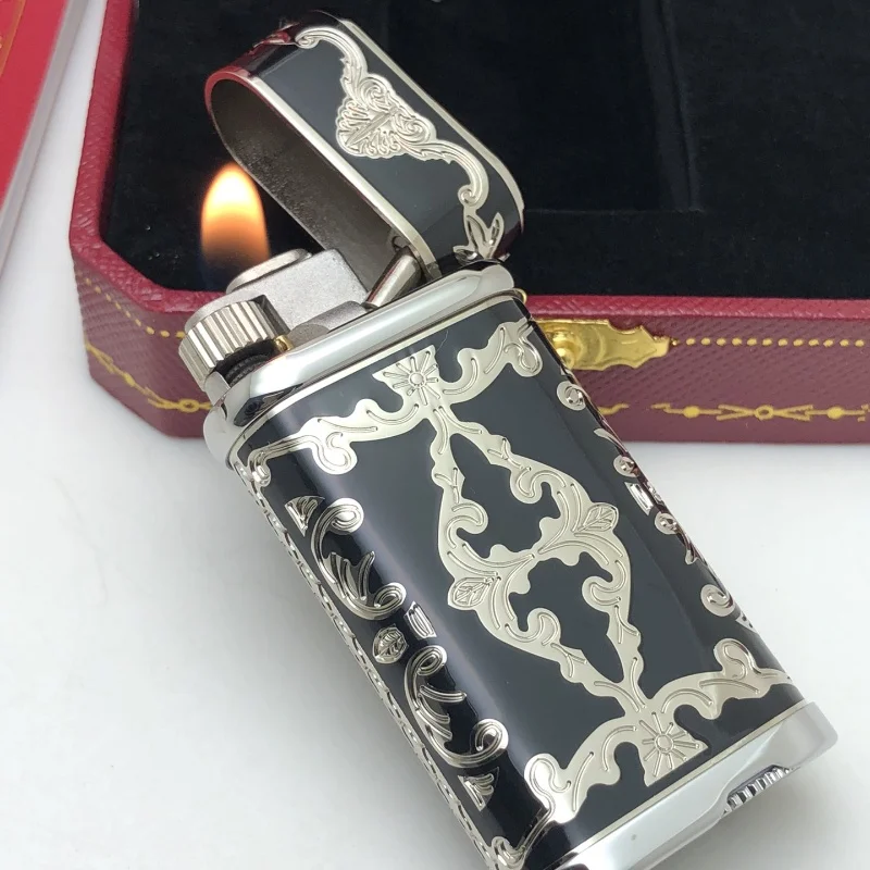 Metal Personalized Creative Butane Gas Lighter Grinding Wheel Ignition Luxury Lacquer Outdoor Reflatable Lighter Gift Box Metal Personalized Creative Butane Gas Lighter Grinding Wheel Ignition Luxury Lacquer Outdoor Reflatable Lighter Gift Box