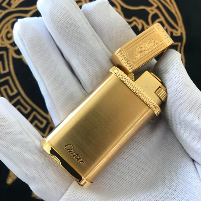 Classic Retro Metal Grinding Wheel Ignition Gas Lighter Butane Inflatable Lighter Men’s Gift Outdoor Smoking Accessories Classic Retro Metal Grinding Wheel Ignition Gas Lighter Butane Inflatable Lighter Men's Gift Outdoor Smoking Accessories