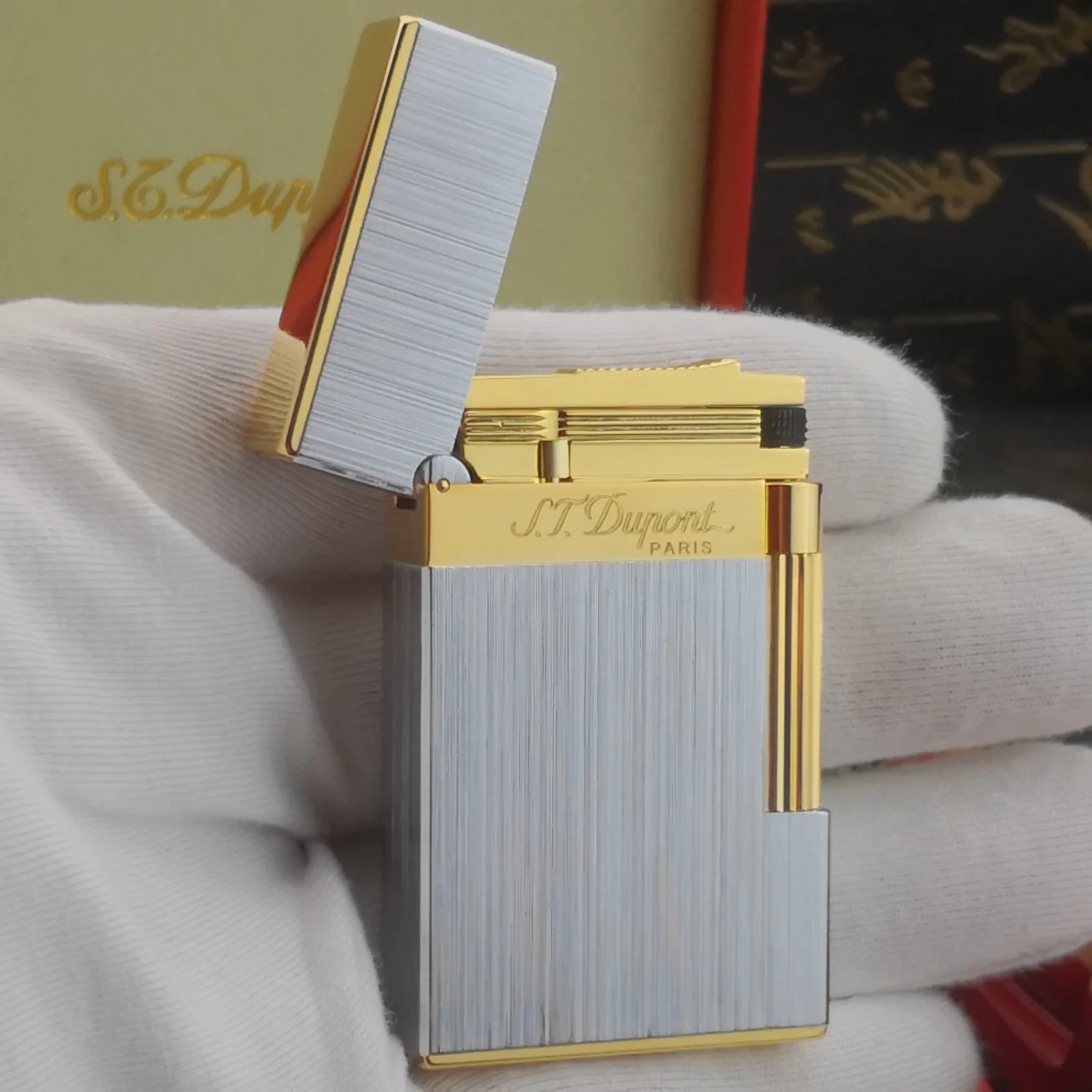 JT.Dunant Brass Grinding Wheel Ignition Butane Gas Lighter Luxury Lacquer and Bright Sound Reflatable Lighter Men’s Gift JT.Dunant Brass Grinding Wheel Ignition Butane Gas Lighter Luxury Lacquer and Bright Sound Reflatable Lighter Men's Gift