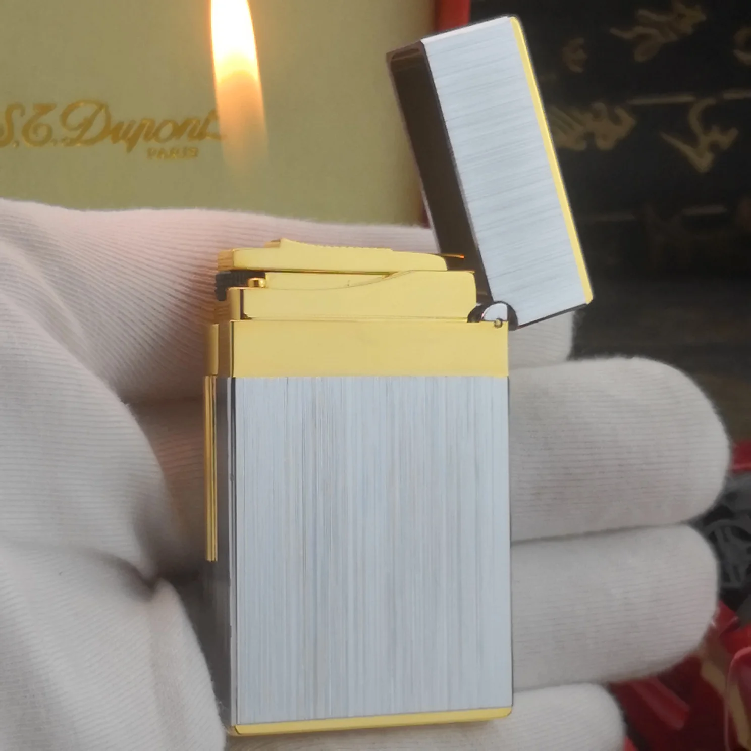 JT.Dunant Brass Grinding Wheel Ignition Butane Gas Lighter Luxury Lacquer and Bright Sound Reflatable Lighter Men’s Gift JT.Dunant Brass Grinding Wheel Ignition Butane Gas Lighter Luxury Lacquer and Bright Sound Reflatable Lighter Men's Gift