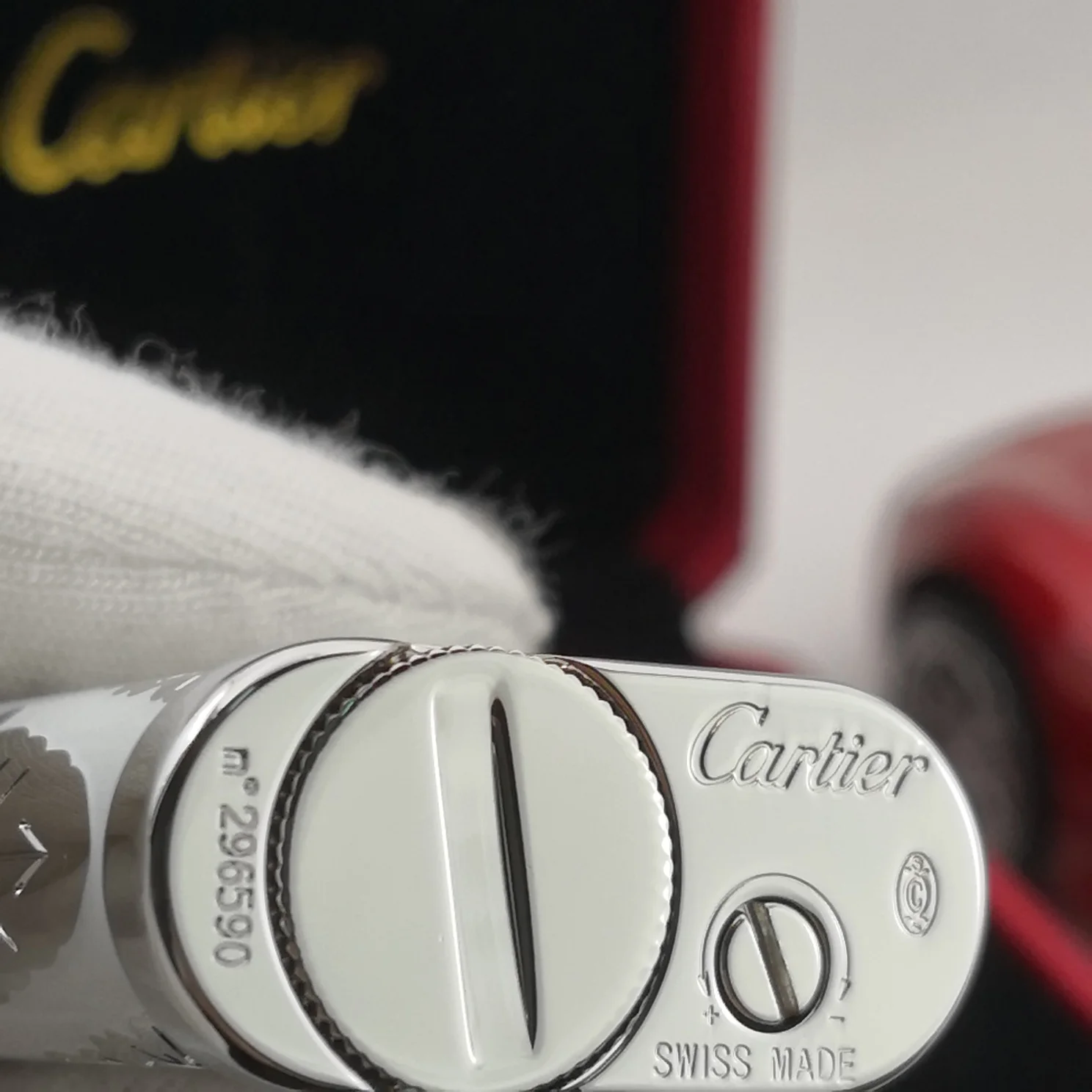 Creative Metal Butane Gas Lighter Grinding Wheel Ignition Outdoor Inflatable Cigar Lighter Men’s Gift Smoking Accessories Creative Metal Butane Gas Lighter Grinding Wheel Ignition Outdoor Inflatable Cigar Lighter Men's Gift Smoking Accessories