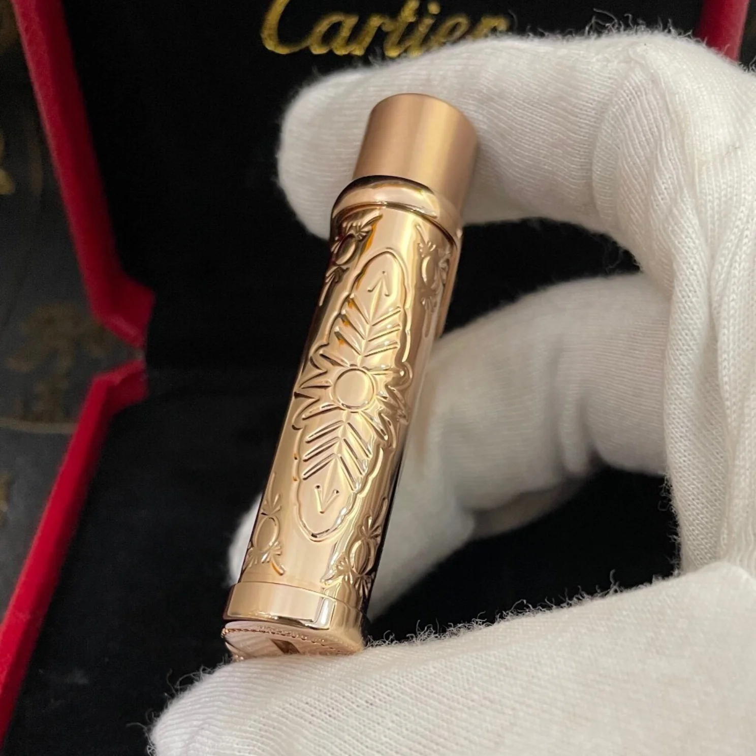 Gift Box Personalized Metal Butane Gas Lighter Grinding Wheel Ignition Outdoor Inflatable Lighter Men’s Gift Smoking Gadgets Gift Box Personalized Metal Butane Gas Lighter Grinding Wheel Ignition Outdoor Inflatable Lighter Men's Gift Smoking Gadgets