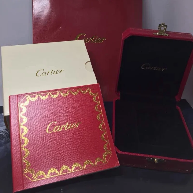 Classic Metal Butane Gas Lighter Grinding Wheel Ignition Outdoor Inflatable Cigarette Lighter Men’s Gift Smoking Accessories Classic Metal Butane Gas Lighter Grinding Wheel Ignition Outdoor Inflatable Cigarette Lighter Men's Gift Smoking Accessories