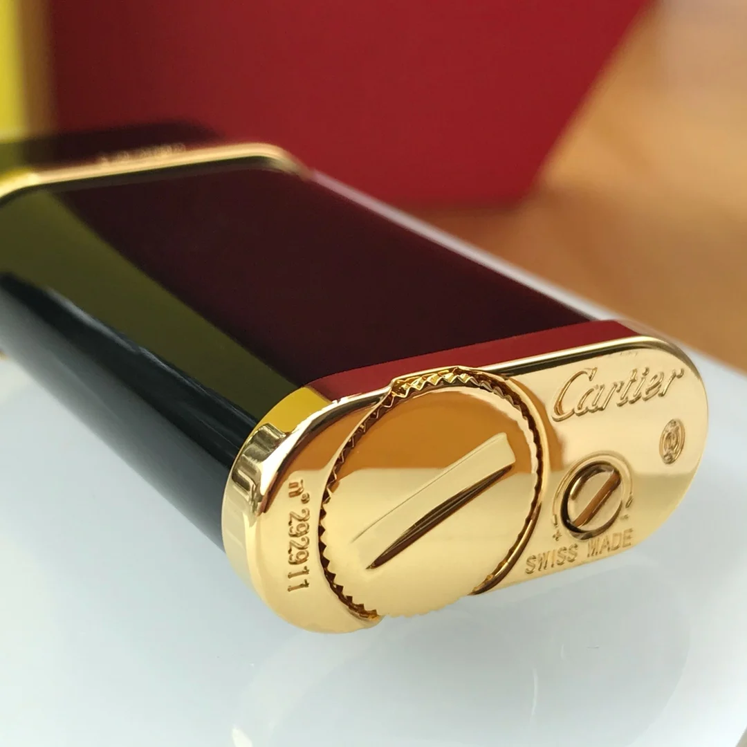 Classic Metal Butane Gas Lighter Grinding Wheel Ignition Outdoor Inflatable Cigarette Lighter Men’s Gift Smoking Accessories Classic Metal Butane Gas Lighter Grinding Wheel Ignition Outdoor Inflatable Cigarette Lighter Men's Gift Smoking Accessories