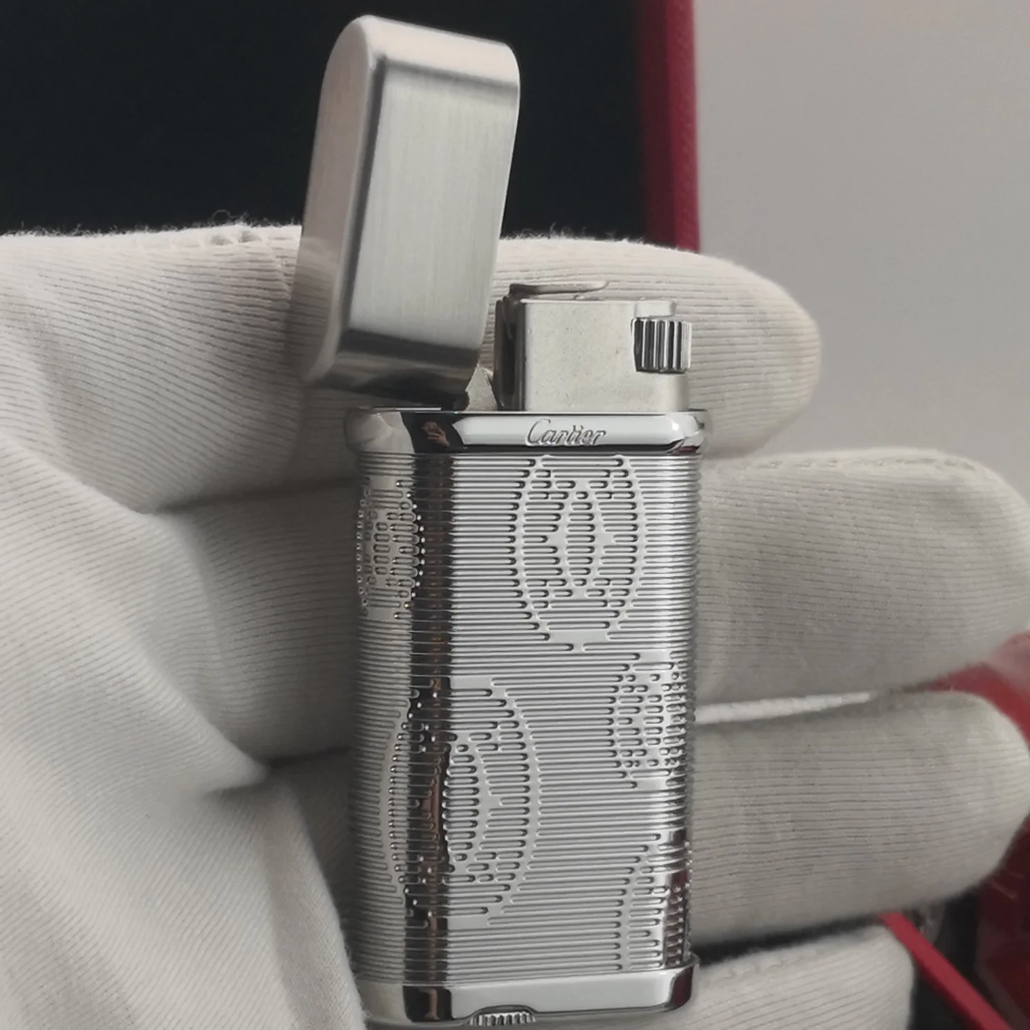 Metal Creative Butane Gas Lighter Grinding Wheel Ignition Outdoor Inflatable Cigarette Lighter Men’s Gift Smoking Accessories Metal Creative Butane Gas Lighter Grinding Wheel Ignition Outdoor Inflatable Cigarette Lighter Men's Gift Smoking Accessories