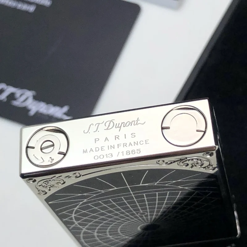 New Retro Butane Gas Lighters Bright Sound Soft Flame Luxury Smoking Gadget for Men Portable Outdoor Reflatable Lighter New Retro Butane Gas Lighters Bright Sound Soft Flame Luxury Smoking Gadget for Men Portable Outdoor Reflatable Lighter