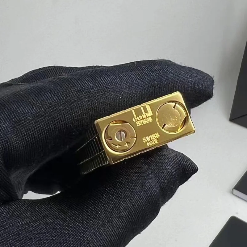 Stylish Classic Gas Lighter Grinding Wheel Ignition Portable Inflatable Cigar Lighter for Smoker’s Memorial Collection Gift Stylish Classic Gas Lighter Grinding Wheel Ignition Portable Inflatable Cigar Lighter for Smoker's Memorial Collection Gift