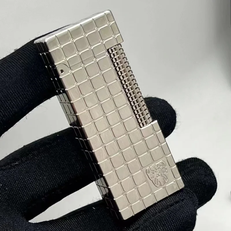 Stylish Classic Gas Lighter Grinding Wheel Ignition Portable Inflatable Cigar Lighter for Smoker’s Memorial Collection Gift Stylish Classic Gas Lighter Grinding Wheel Ignition Portable Inflatable Cigar Lighter for Smoker's Memorial Collection Gift