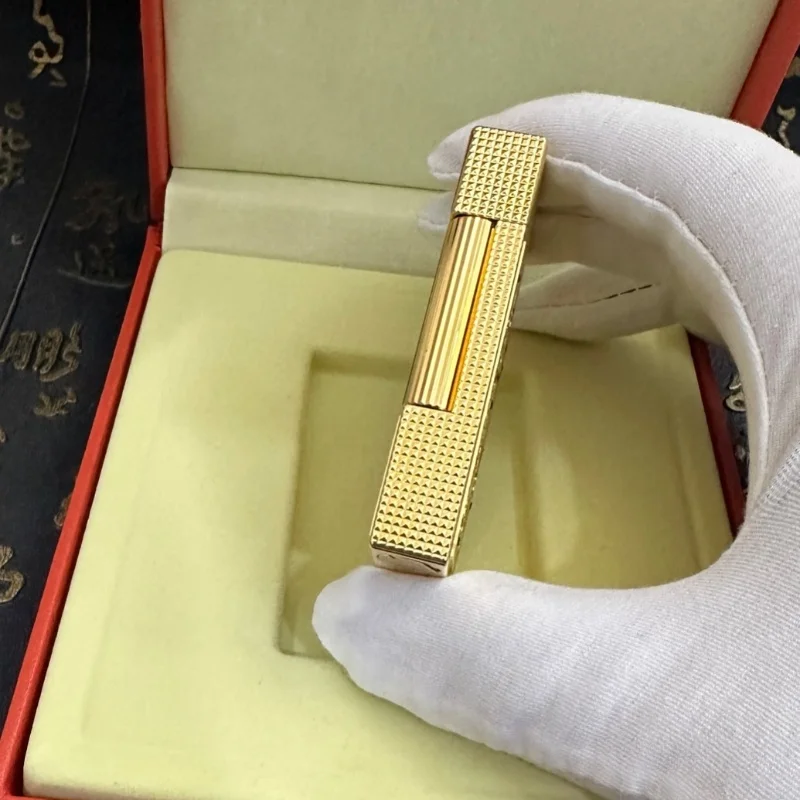 Personalized Creative Brass Gas Lighter Bright Sound Grinding Wheel Ignition Butane Refillable Cigarette Accessories for Smoker Personalized Creative Brass Gas Lighter Bright Sound Grinding Wheel Ignition Butane Refillable Cigarette Accessories for Smoker