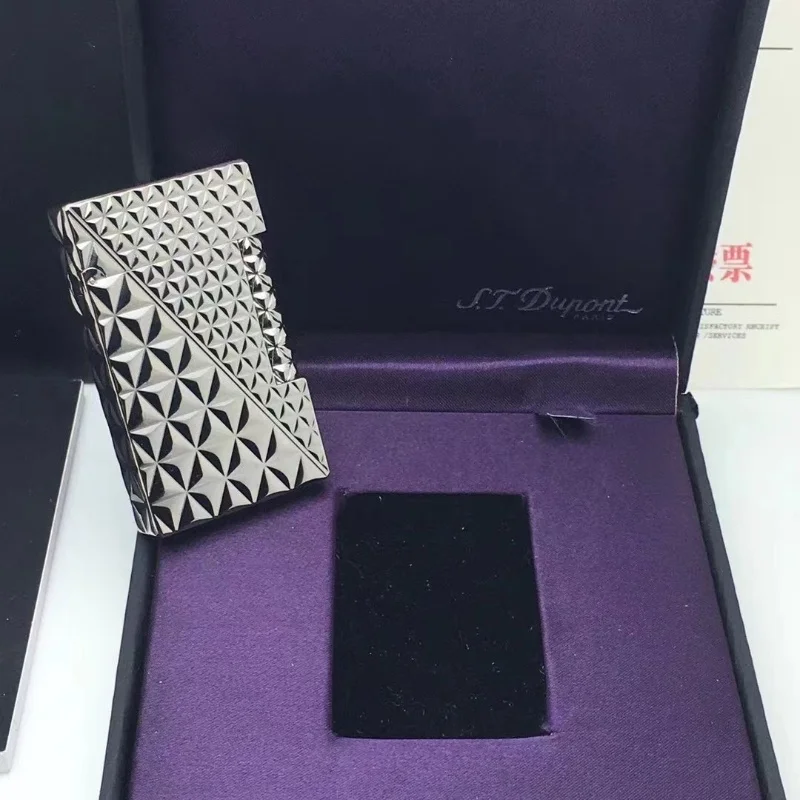 Classic Butane Gas Lighters Bright Sound and Luxury Lacquer Reflatable Portable Lighter For Smoker’s Cigarette Accessories Classic Butane Gas Lighters Bright Sound and Luxury Lacquer Reflatable Portable Lighter For Smoker's Cigarette Accessories