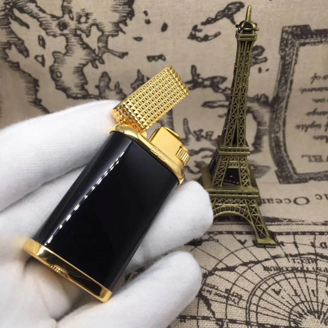 Gift Box Classic Retro Metal Butane Gas Lighter Grinding Wheel Ignition Outdoor Inflatable Lighter Men’s Gift Smoking Gadgets Gift Box Classic Retro Metal Butane Gas Lighter Grinding Wheel Ignition Outdoor Inflatable Lighter Men's Gift Smoking Gadgets