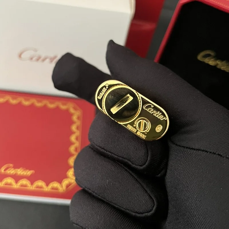 Metal Luxury Lacquer Gas Lighter Portable Outdoor Grinding Wheel Ignition Inflatable Lighter for Men’s High End Gifts Metal Luxury Lacquer Gas Lighter Portable Outdoor Grinding Wheel Ignition Inflatable Lighter for Men's High End Gifts