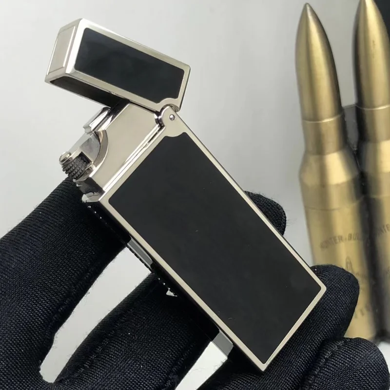 Metal Classic Gas Lighter Grinding Wheel Ignition Portable Reflatable Lighter Smoking Accessories for Smoker’s Memorial Gift Metal Classic Gas Lighter Grinding Wheel Ignition Portable Reflatable Lighter Smoking Accessories for Smoker's Memorial Gift