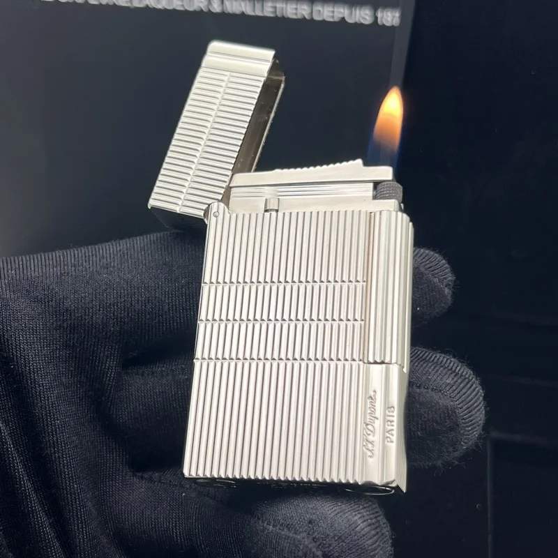 ST Dupont Classic Brass Butane Gas Lighter with Bright Sound Feature detail 2 ST Dupont Classic Brass Butane Gas Lighter with Bright Sound Feature detail 2