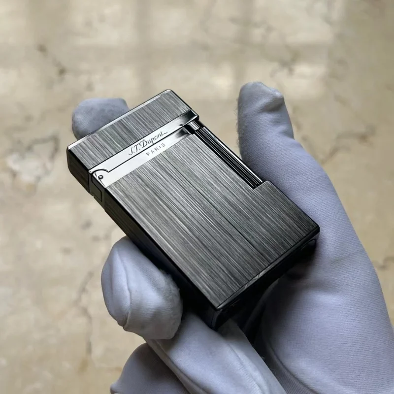 Classic Grinding Wheel Ignition Gas Lighter Bright Sound Butane Inflatable Lighter Men’s Gift Outdoor Cigarette Accessories Classic Grinding Wheel Ignition Gas Lighter Bright Sound Butane Inflatable Lighter Men's Gift Outdoor Cigarette Accessories