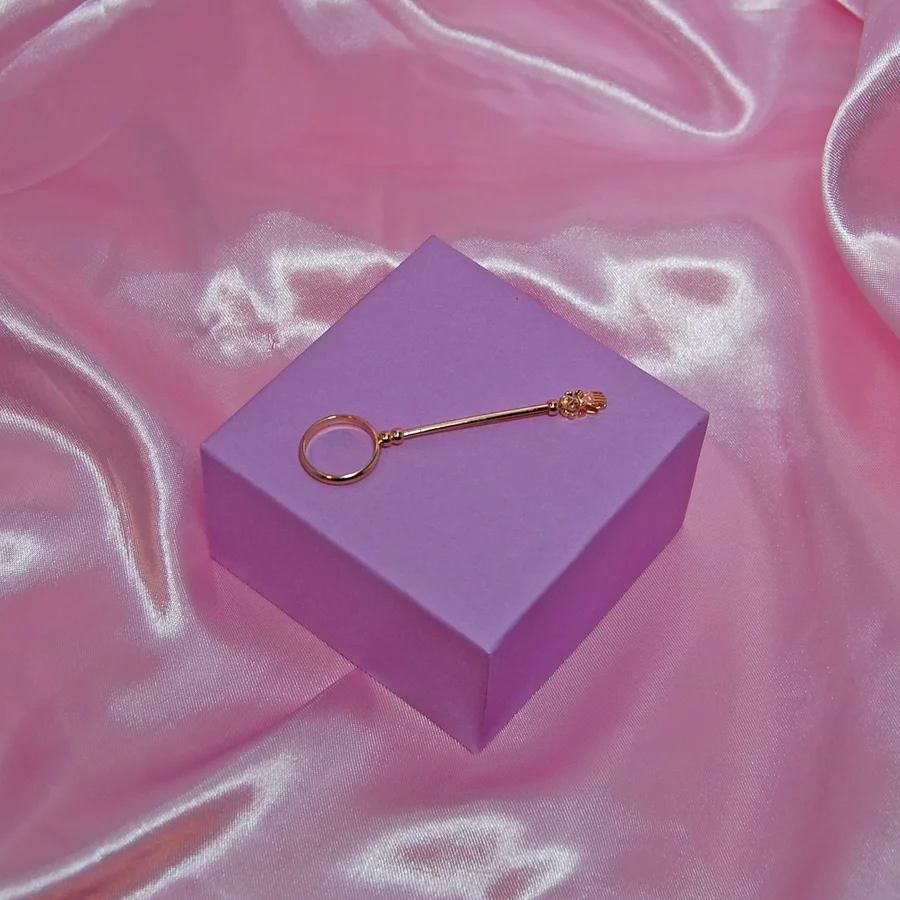 Holding Hands HOLDER Ring - Cigar Accessories Holding Hands HOLDER Ring - Cigar Accessories