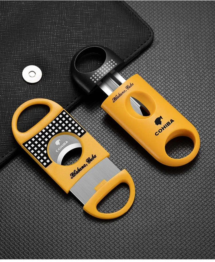 Luxury Cigar Accessories Set - High-Quality Cutting Machine and Ashtray Luxury Cigar Accessories Set - High-Quality Cutting Machine and Ashtray