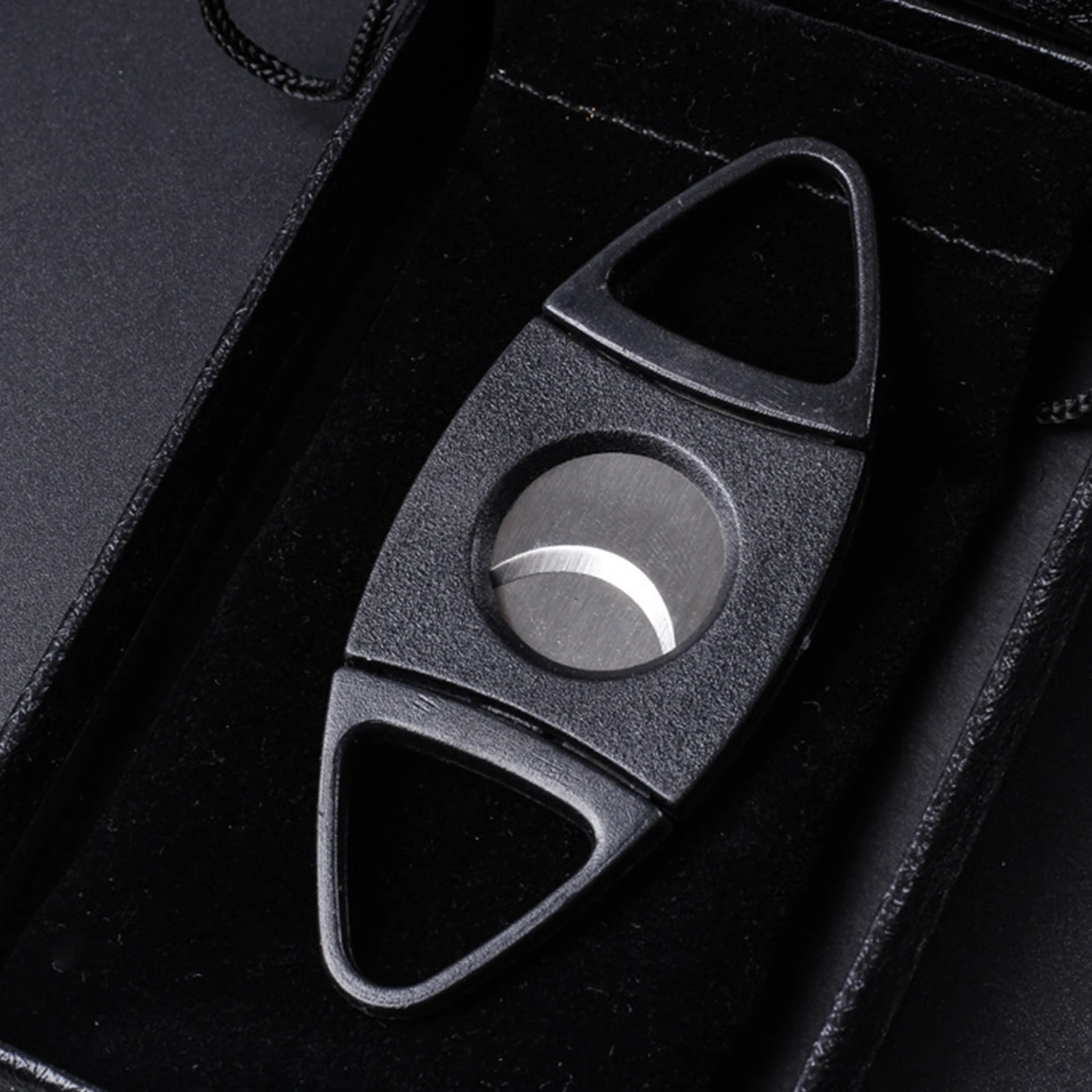 1pc Stainless Steel Cigar Cutter – Black Smoking Accessories 1pc Stainless Steel Cigar Cutter - Black Smoking Accessories