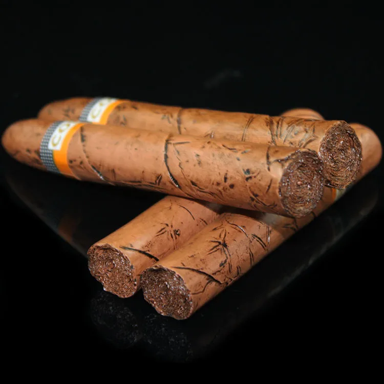Realistic Resin Cigar Decoration - Fake 3 Size Cigar Props